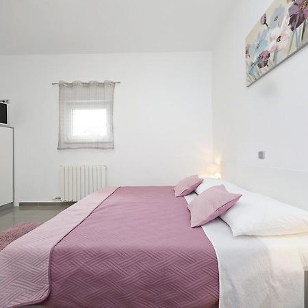 Apartmani Rudi Vir Exterior photo