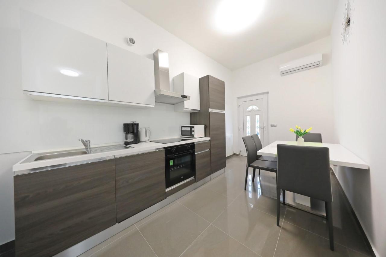 Apartmani Rudi Vir Exterior photo
