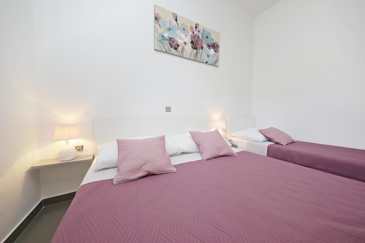 Apartmani Rudi Vir Exterior photo