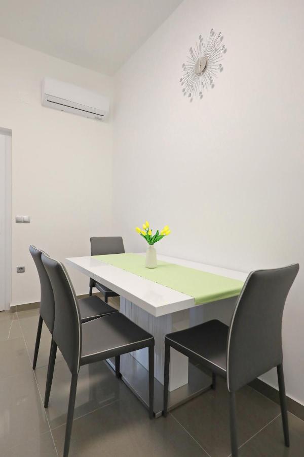 Apartmani Rudi Vir Exterior photo